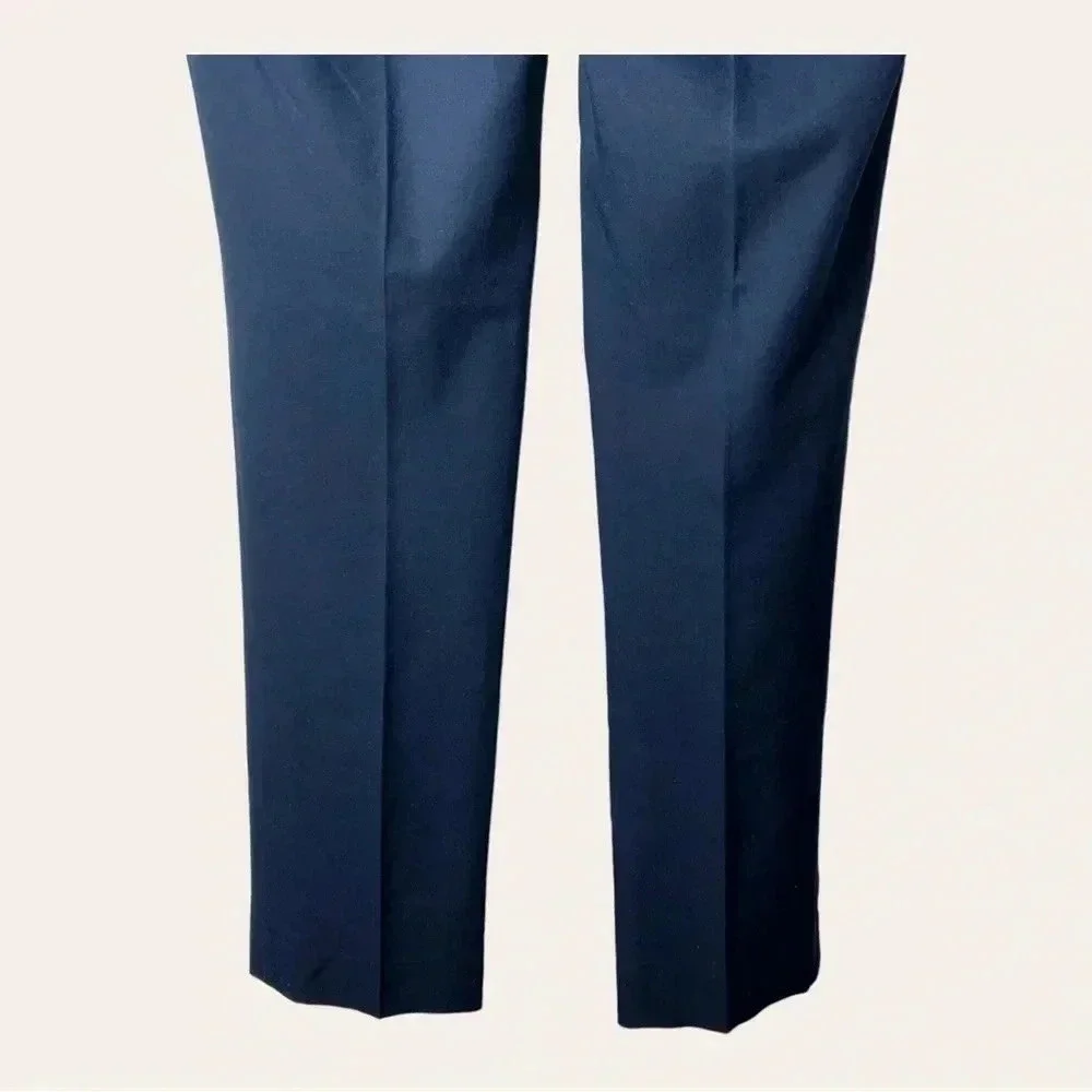0062. J. CREW CHINO TROUSER‎ NAVY BLUE IN COLOR SIZE 2